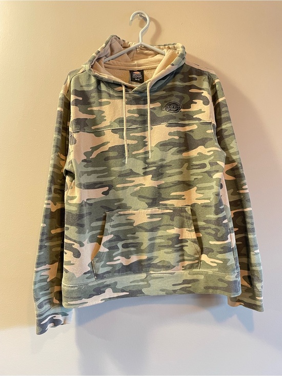 Dickies Other - Dickies Men's Camo Hooded Sweatshirt in Green and Tan
